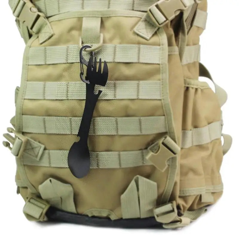 : Outdoor Survival Tools 5-in-1 Camping Multi-functional EDC Kit