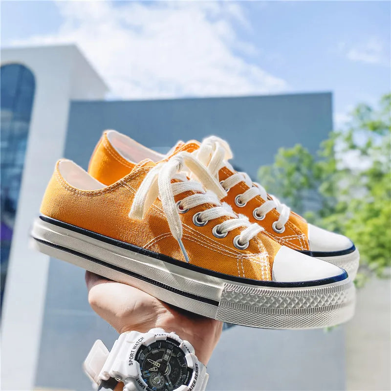 Brand Men's Shoes Breathable Light Men Canvas Shoes Flat Lace Up Low Top Comfortable Casual Fashion Male Sneakers Hot