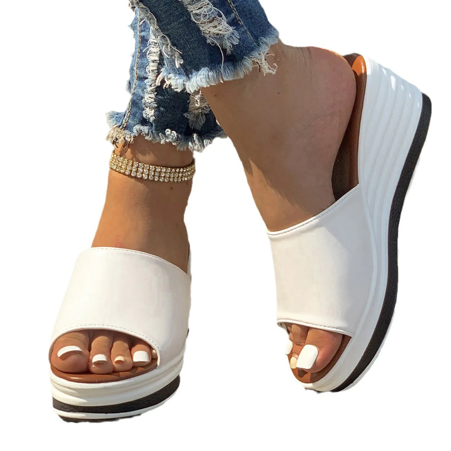 Summer Beach Thick Sole Slippers Women Thick Platform Indoor Home Slides Woman Non Slip Bathroom Flip Flops 2025