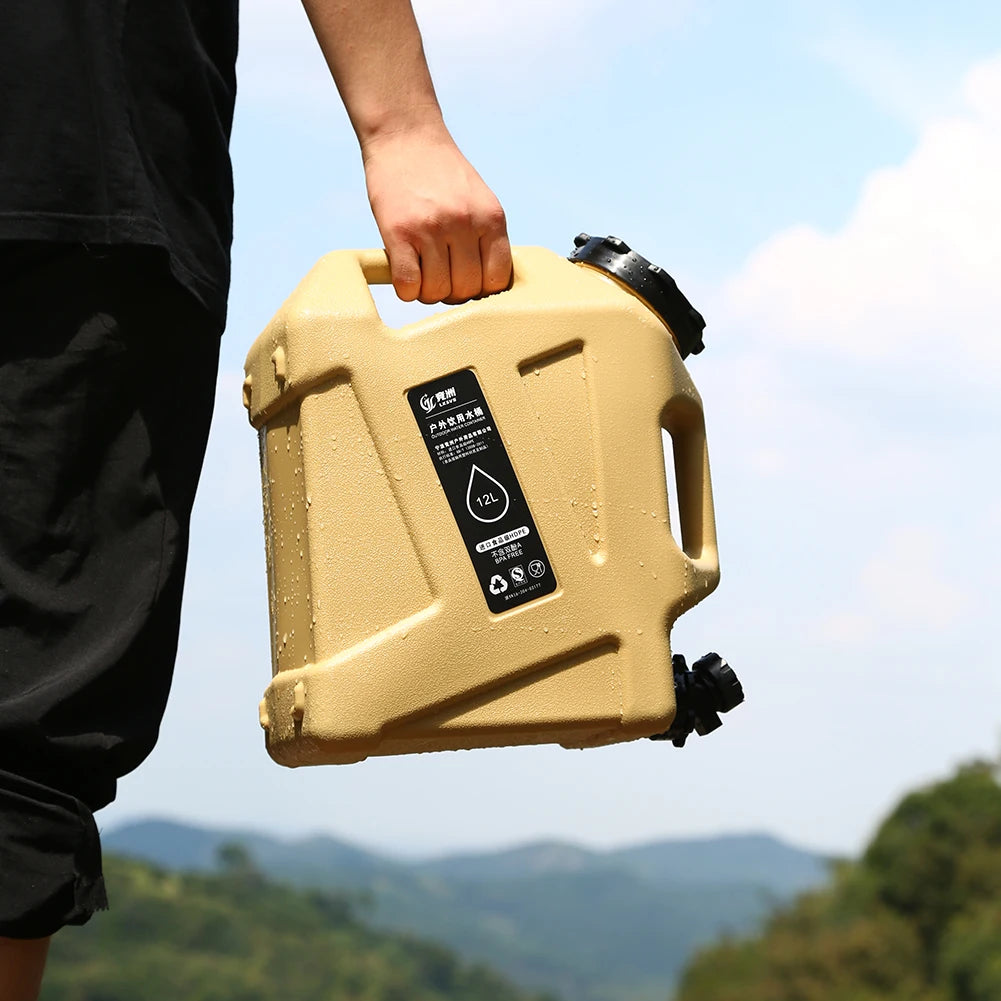 large-capacity portable water container,