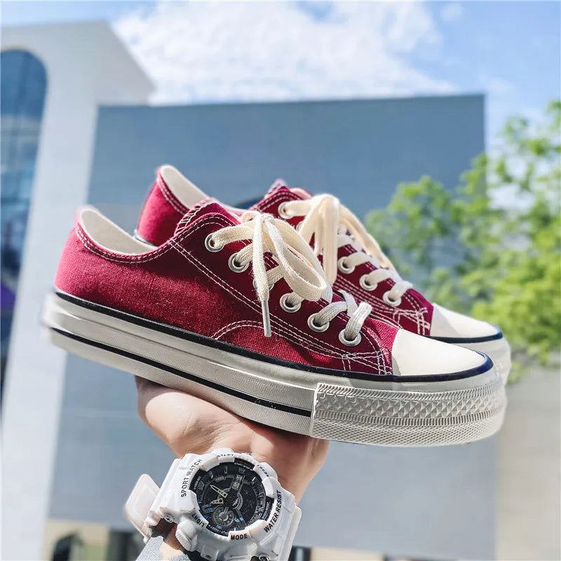 Brand Men's Shoes Breathable Light Men Canvas Shoes Flat Lace Up Low Top Comfortable Casual Fashion Male Sneakers Hot