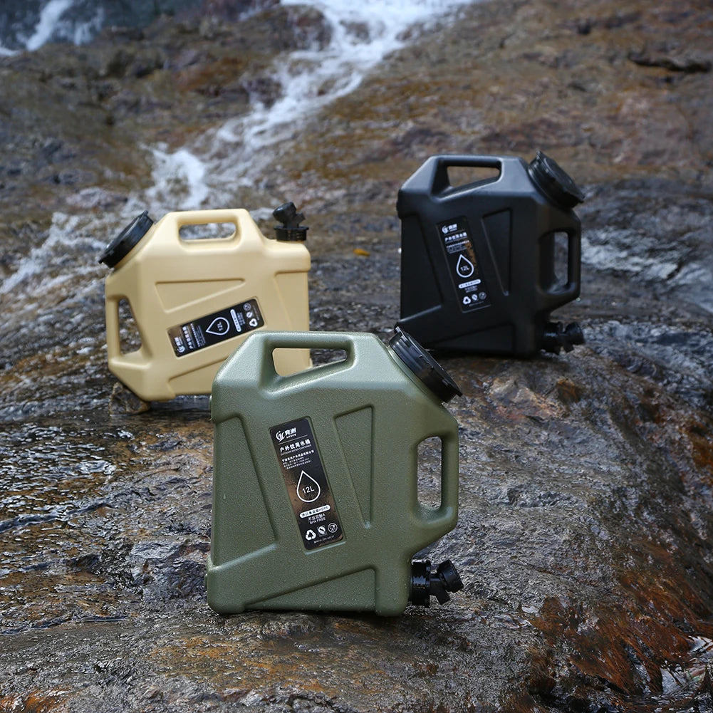 large-capacity portable water container,