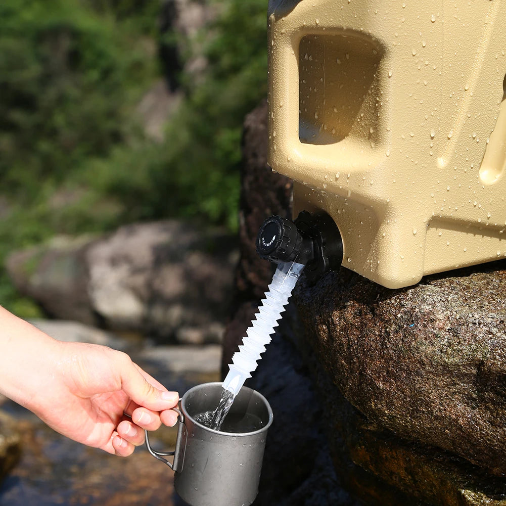 large-capacity portable water container,