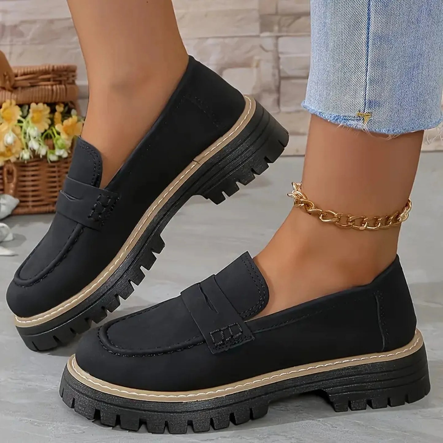 Women Walking Loafers Shoes New Spring Autumn Casual Female Flat Classic Lazy Shoes Comfortable Women Slip On Shoes
