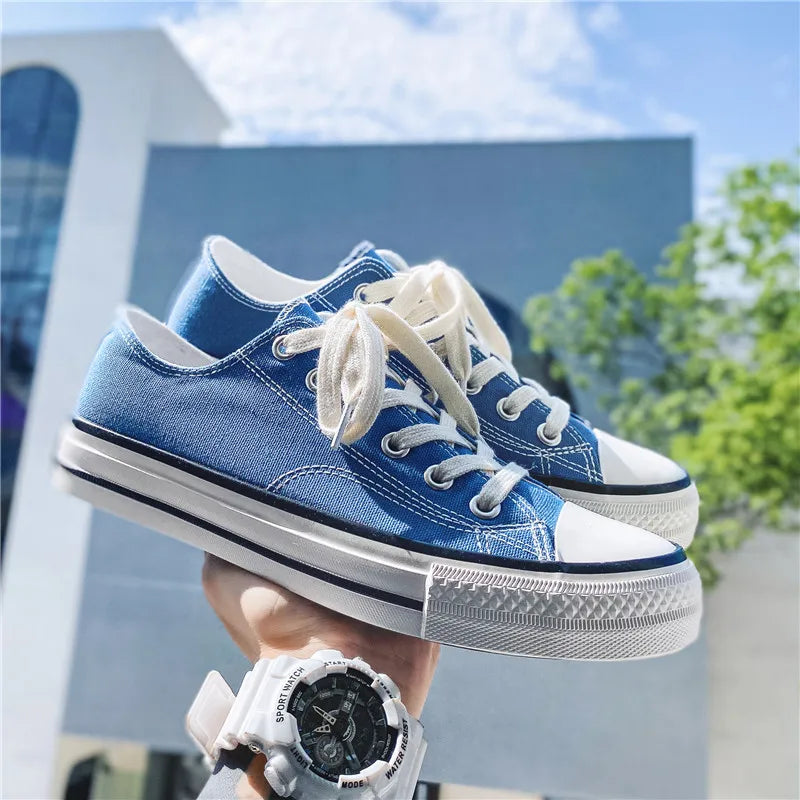 Brand Men's Shoes Breathable Light Men Canvas Shoes Flat Lace Up Low Top Comfortable Casual Fashion Male Sneakers Hot