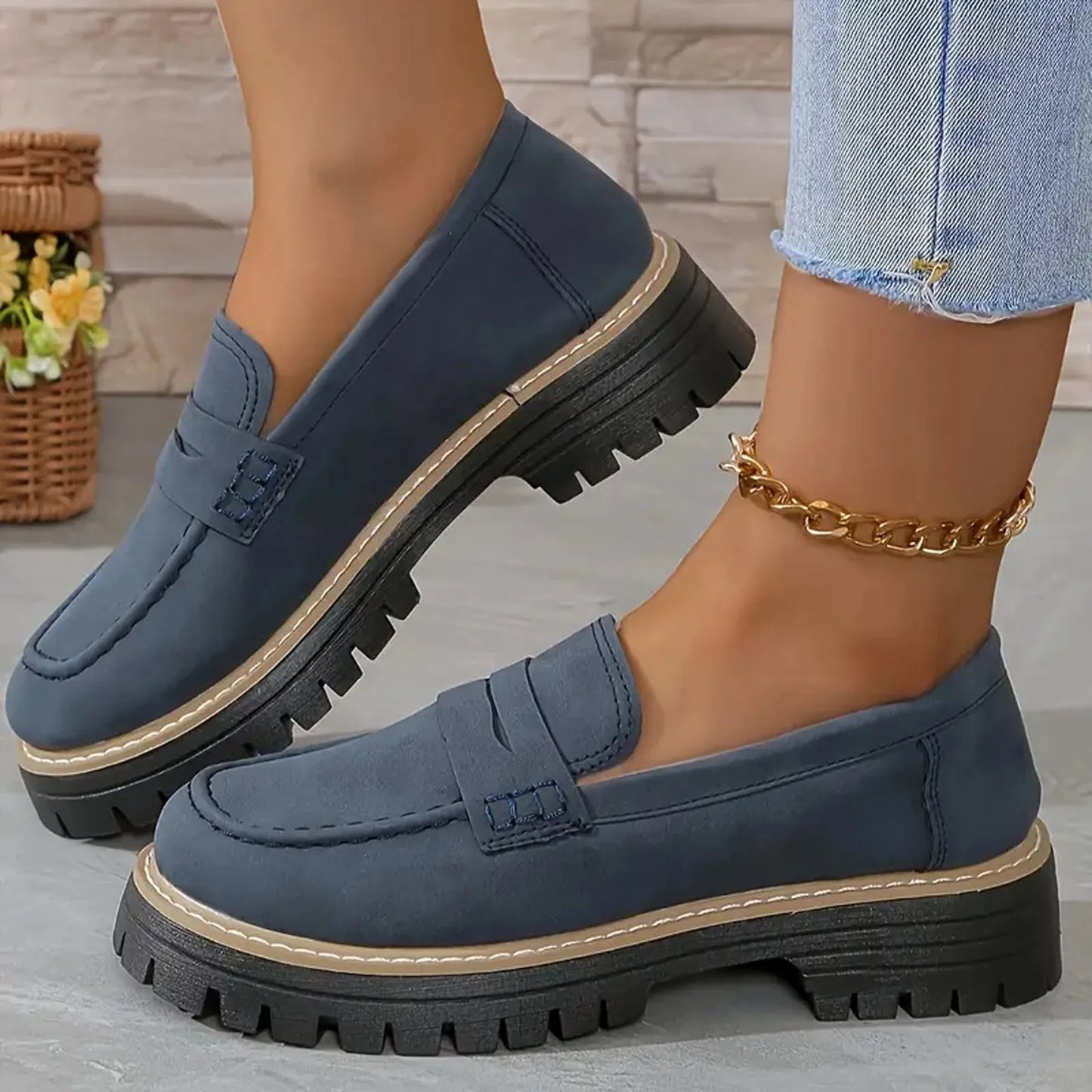 Women Walking Loafers Shoes New Spring Autumn Casual Female Flat Classic Lazy Shoes Comfortable Women Slip On Shoes