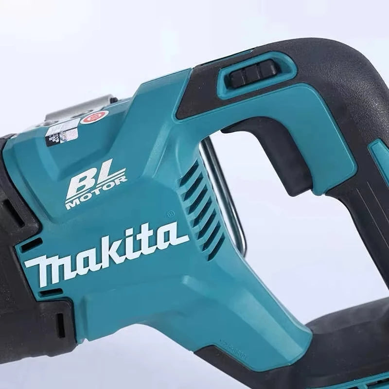 Makita 3000SPM Electric Brushless Reciprocating Saw:
